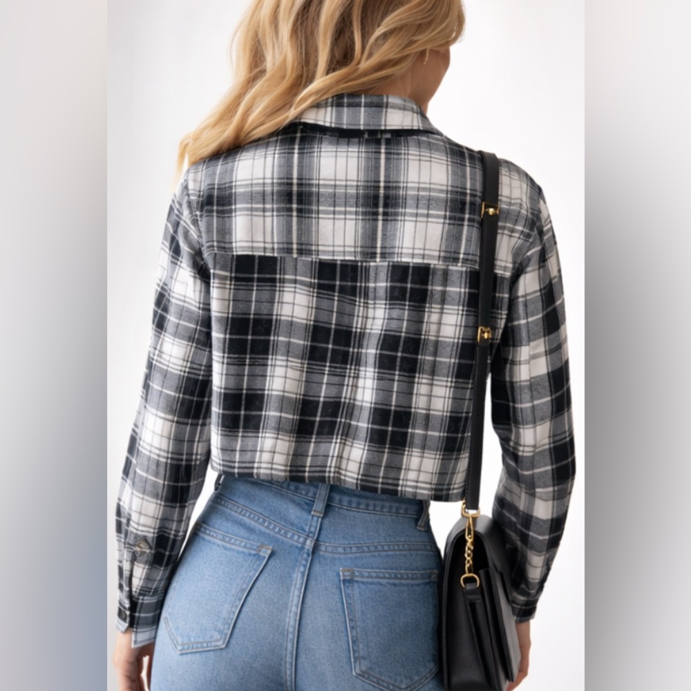 Forever 21 Multi Patchwork Plaid Cropped Flannel … - image 2